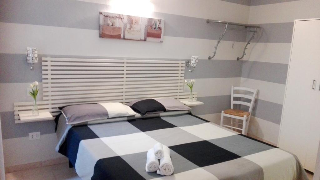 Su Per I Coppi Hotel Манарола Екстериор снимка