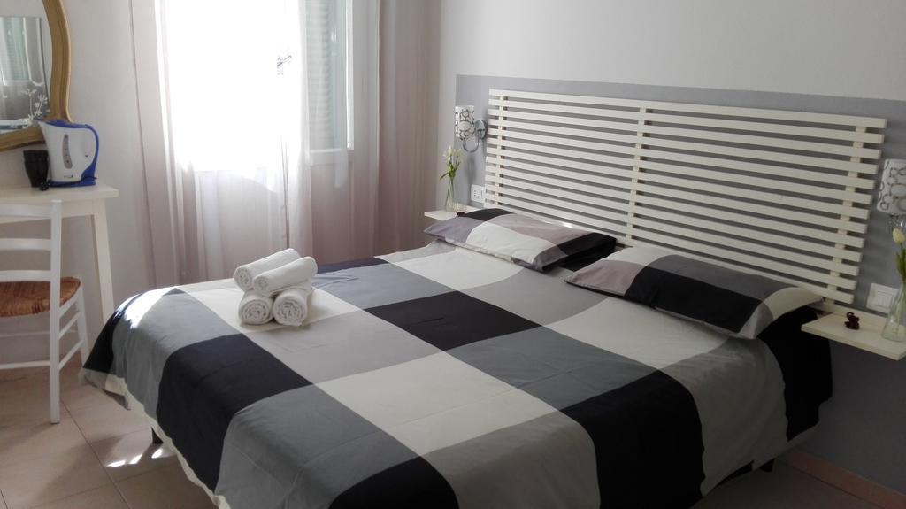 Su Per I Coppi Hotel Манарола Екстериор снимка
